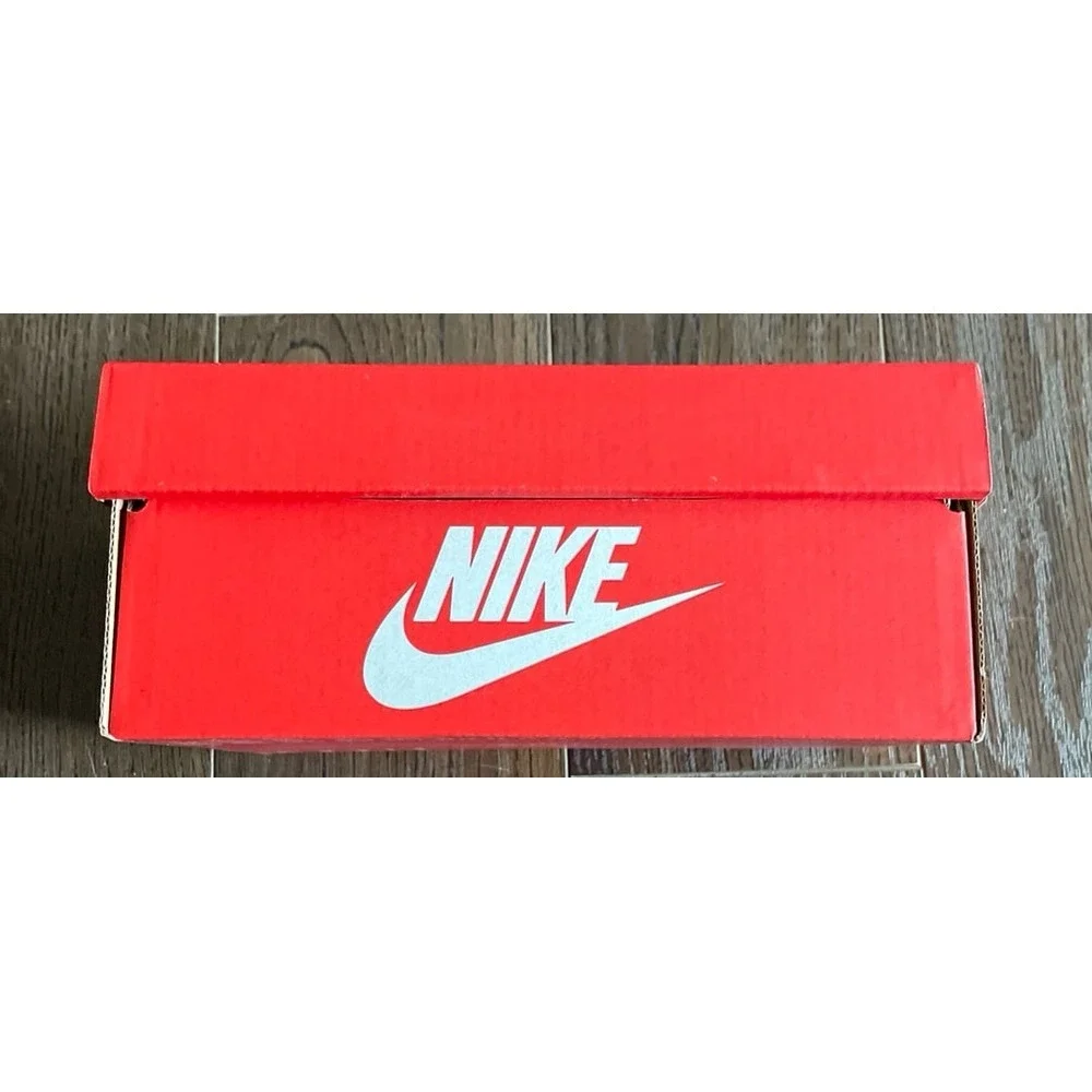 Nike‎ empty shoe box